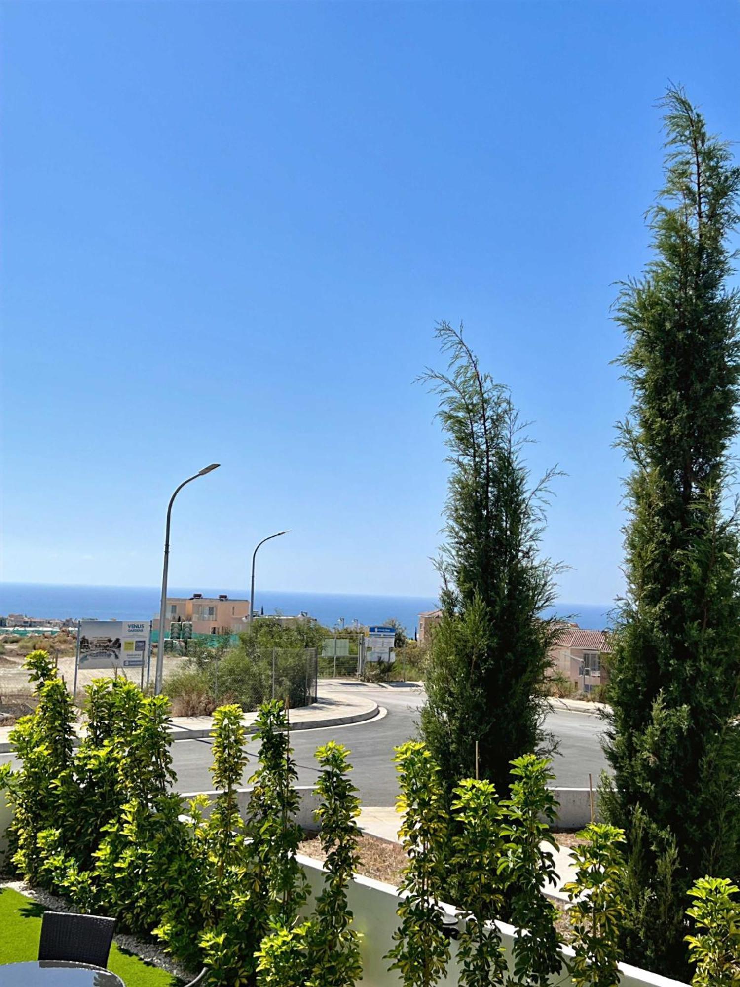 Spacious Sea View Apartment Klorakas Dış mekan fotoğraf